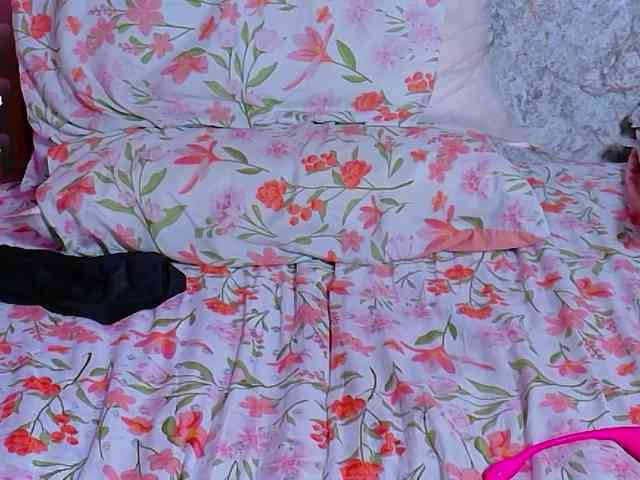 matureandhorny webcam