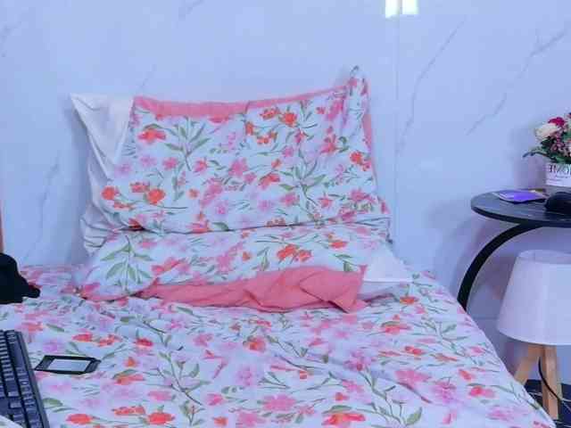 matureandhorny webcam