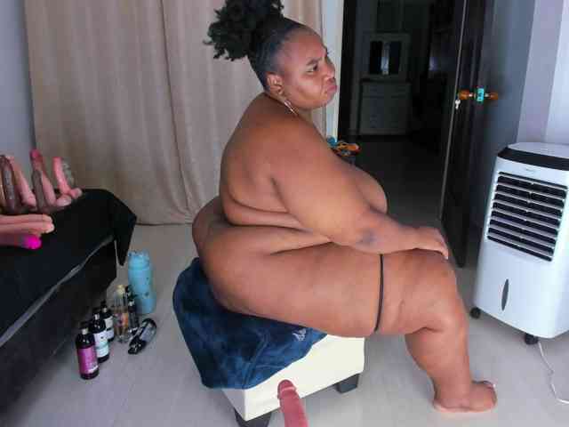 BiigAsshot webcam
