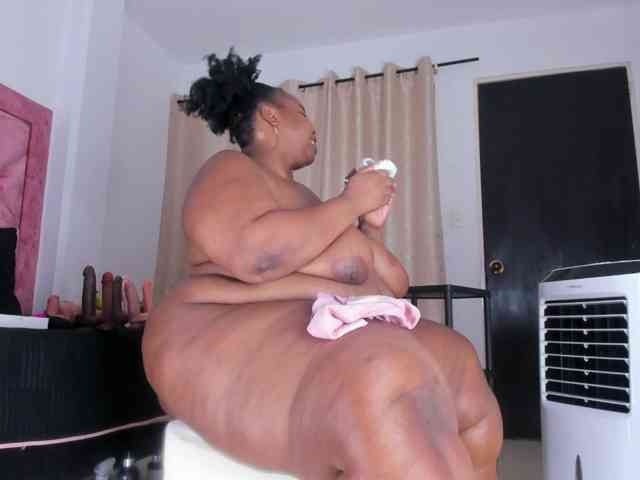 BiigAsshot webcam