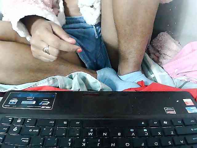 Sarah-myah2 Live Webcam on BongaCams