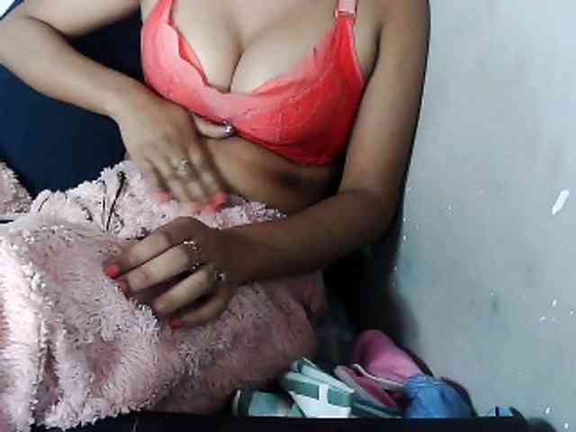 Sarah-myah2 webcam