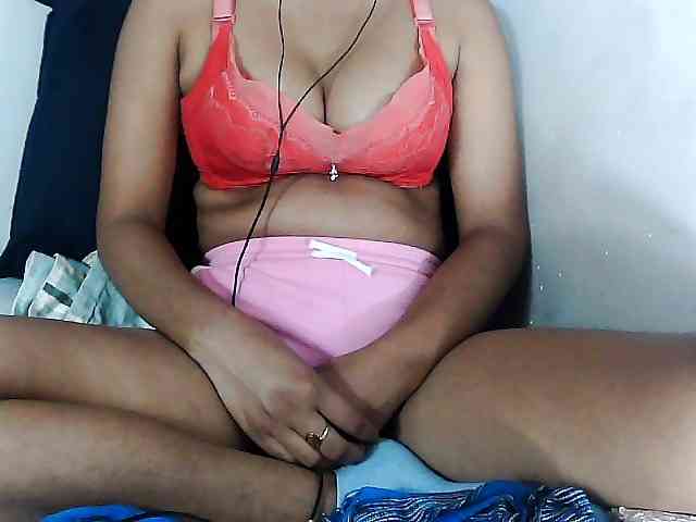 Sarah-myah2 webcam