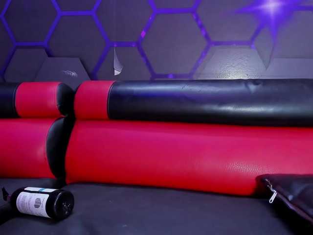 Daring-Latinavip live cam