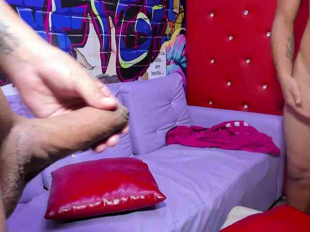 Daring-Latinavip webcam