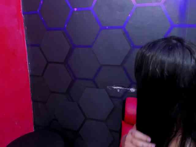 Daring-Latinavip webcam
