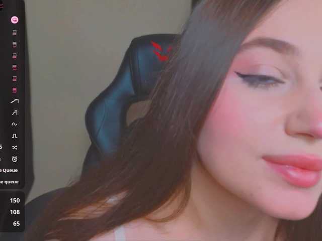 AliceMur live cam
