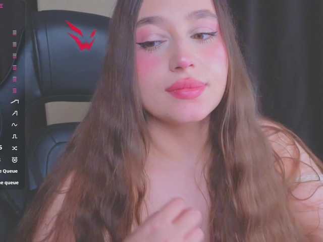 AliceMur live cam preview