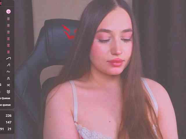 AliceMur webcam