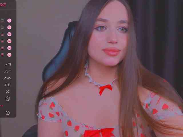 AliceMur Live Webcam on BongaCams