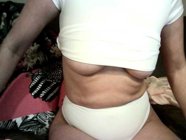 Laura-Only webcam