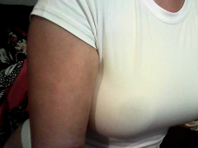 Laura-Only webcam