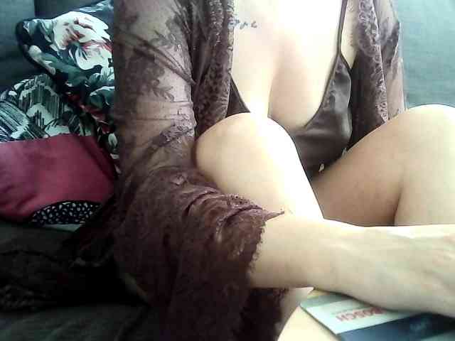 Laura-Only webcam