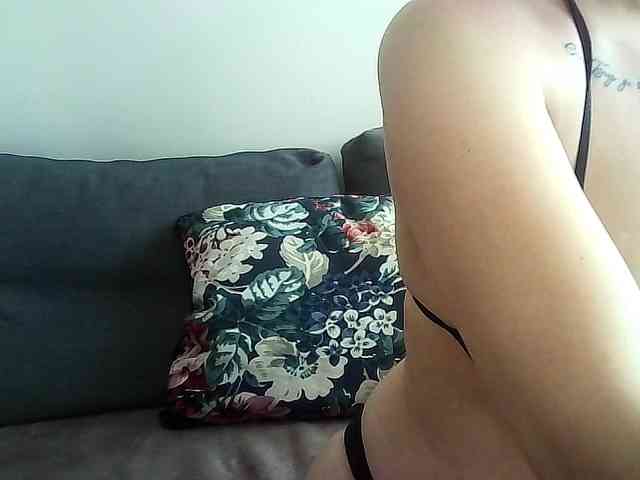 Laura-Only webcam