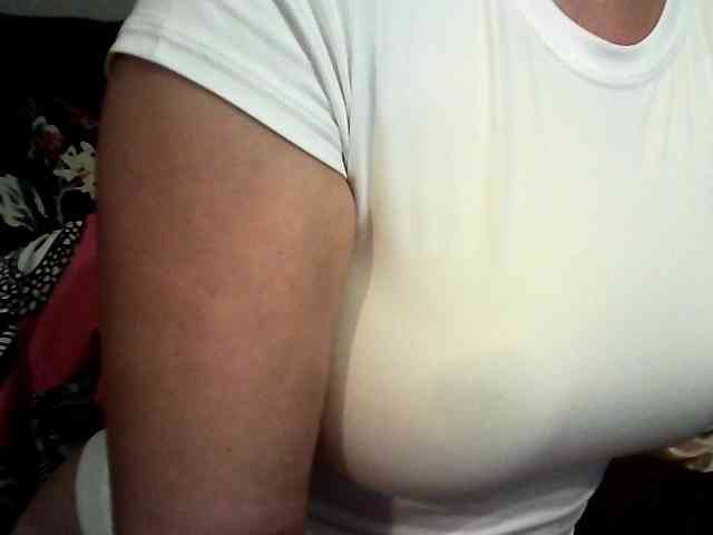 Laura-Only webcam