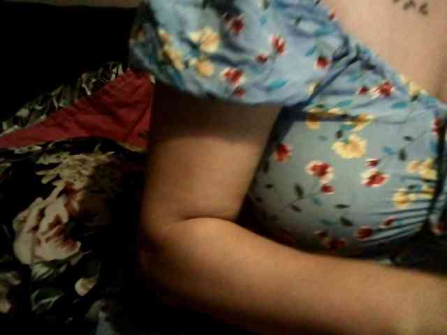 Laura-Only webcam