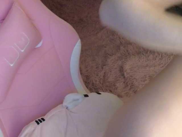 Tofumuch live cam on BongaCams
