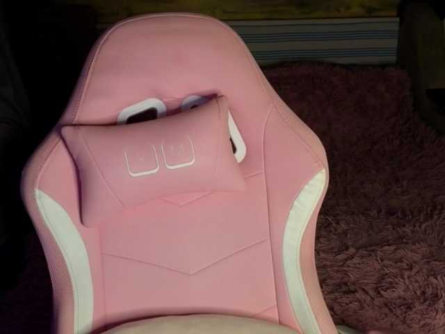 Tofumuch live cam on BongaCams