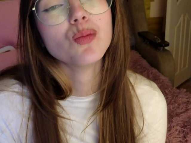 Tofumuch live cam on BongaCams