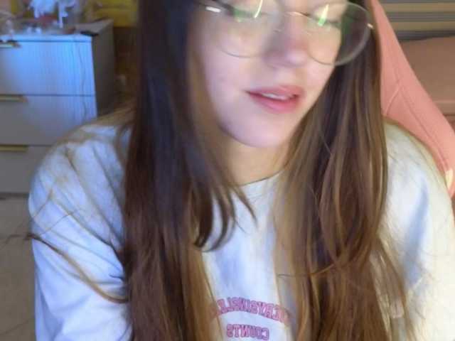 Tofumuch live cam on BongaCams