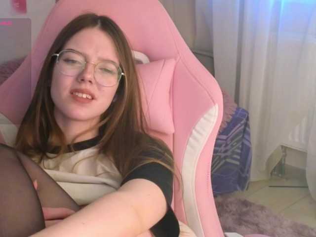 Tofumuch live cam on BongaCams