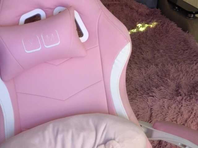 Tofumuch live cam on BongaCams
