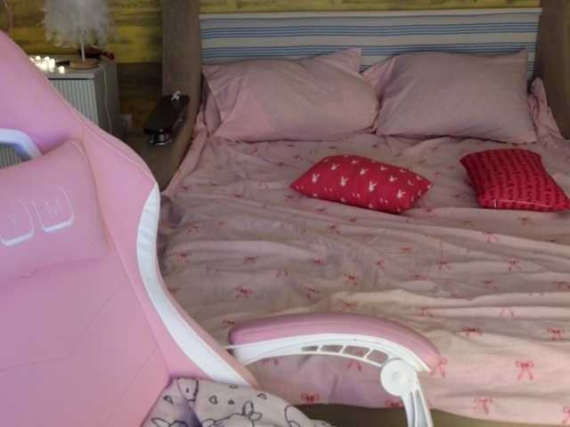 Tofumuch live cam on BongaCams