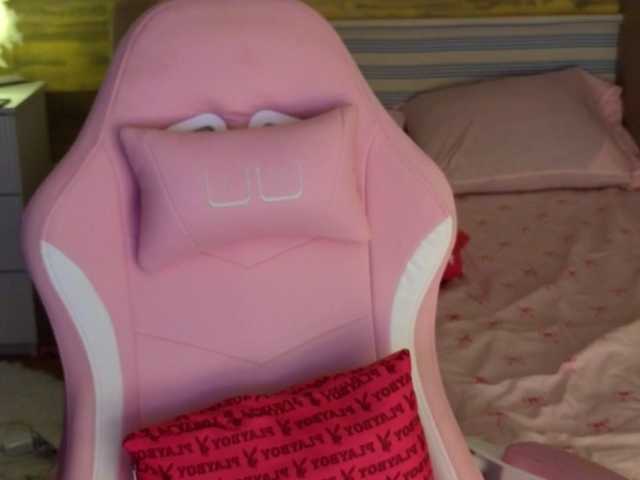 Tofumuch live cam on BongaCams