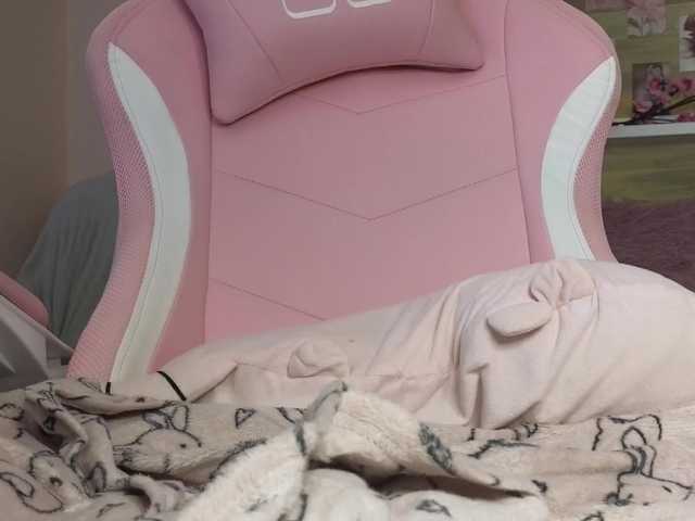 Tofumuch live cam on BongaCams
