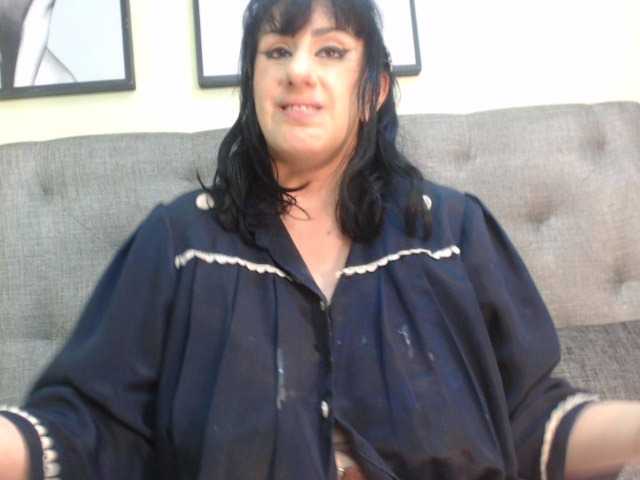 kendalthailor — live female cam