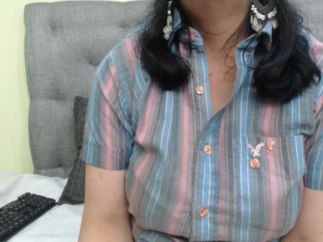 le modèle kendalthailor est en webcam porno dans un show sur le site bongacams, il possède les tags suivants: Latino/Hispanic,Brunette,Shaved