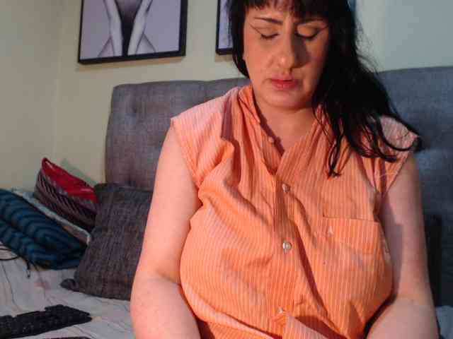 kendalthailor webcam