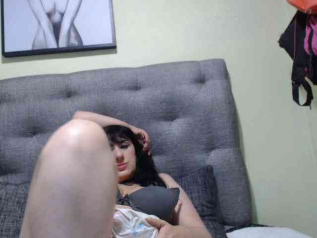 kendalthailor webcam