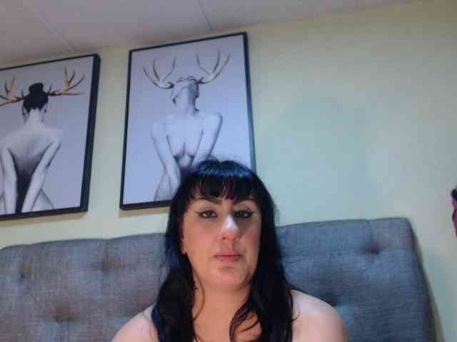 kendalthailor webcam
