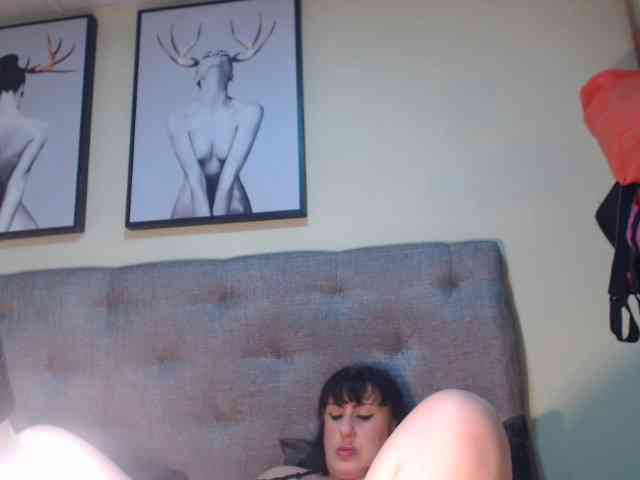 kendalthailor webcam