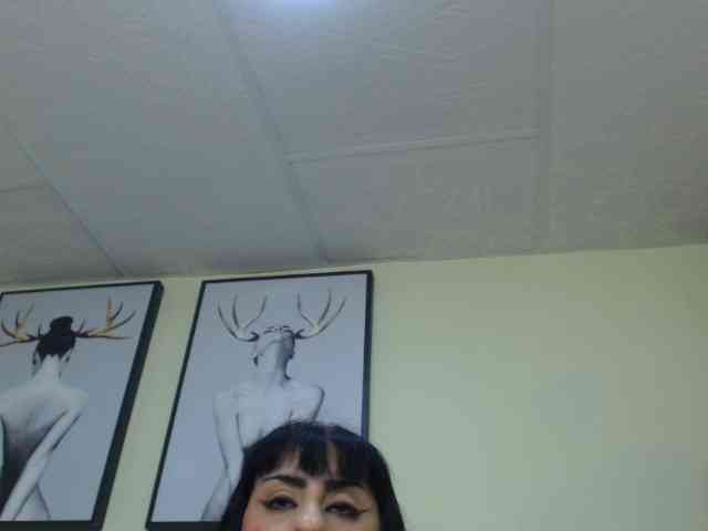 kendalthailor webcam
