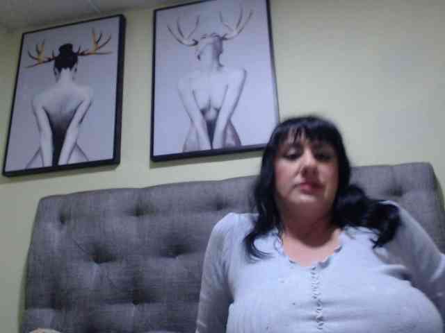 kendalthailor webcam
