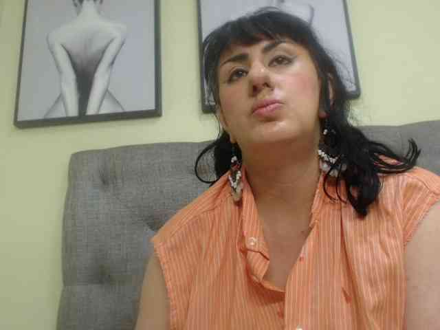 kendalthailor webcam