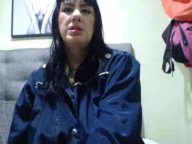 kendalthailor webcam