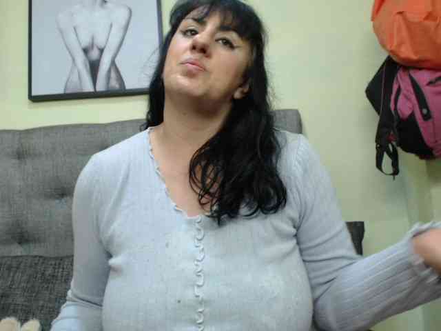 kendalthailor Live Webcam on BongaCams