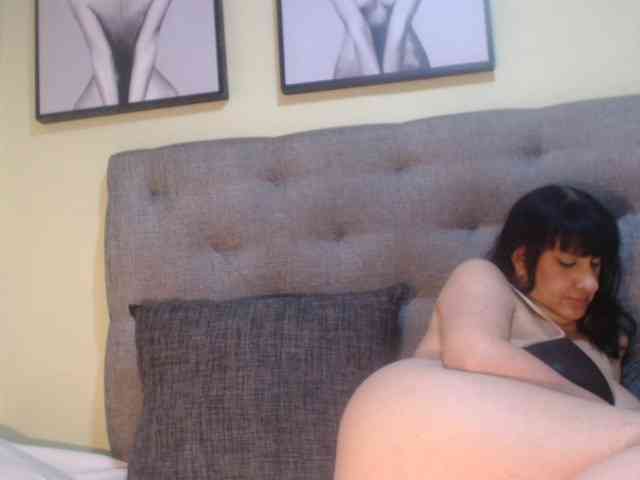 kendalthailor webcam