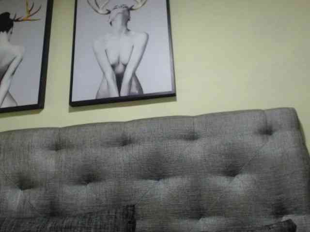 kendalthailor webcam