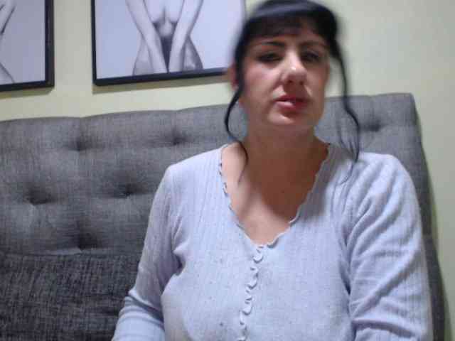 kendalthailor webcam