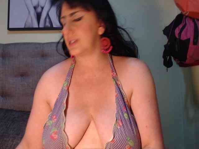 kendalthailor webcam