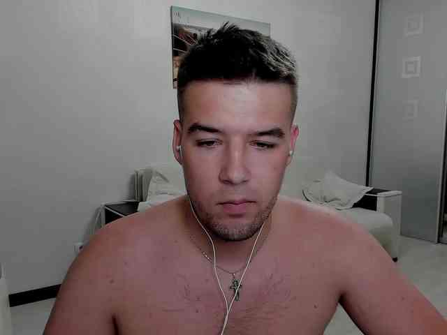 KeGaMbiT69 Sex Cam Show