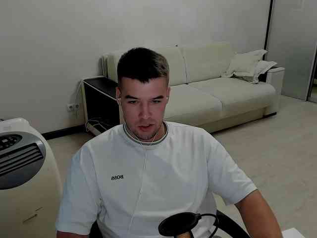 KeGaMbiT69 Sex Cam Show