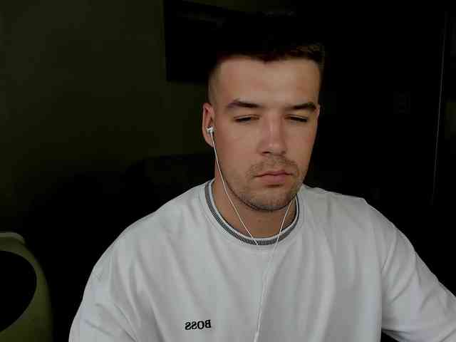 KeGaMbiT69 Sex Cam Show