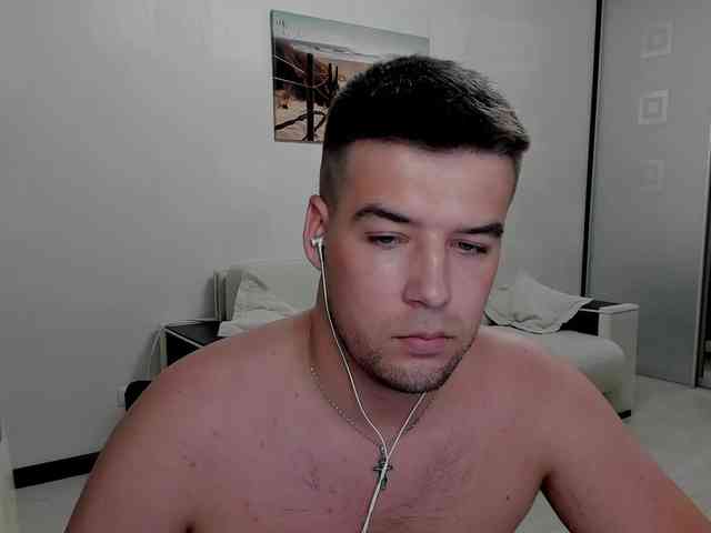 KeGaMbiT69 Sex Cam Show