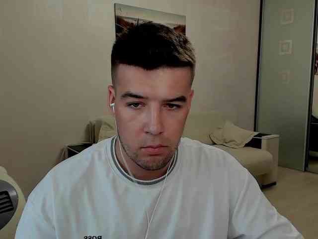 KeGaMbiT69 Sex Cam Show