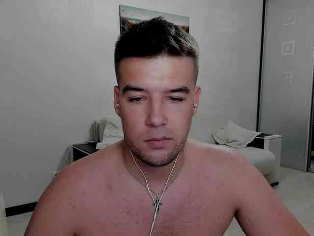 KeGaMbiT69 Sex Cam Show